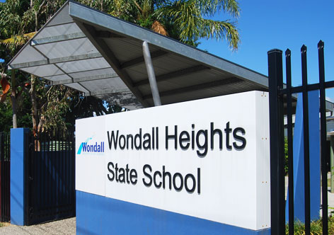 Wondall Heights State School entrance sign
